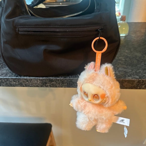 Labubu Monster Keychain - orange - Picture 4 of 5